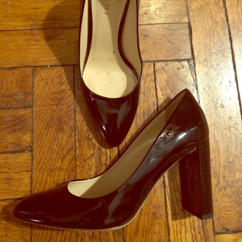 M Gemi Black Patent Leather Lustro Pump 38.5